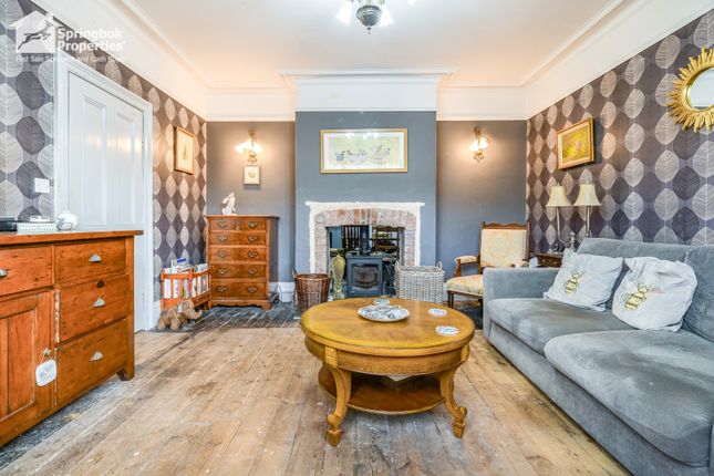 7, Coach Road, Whitby photo 3