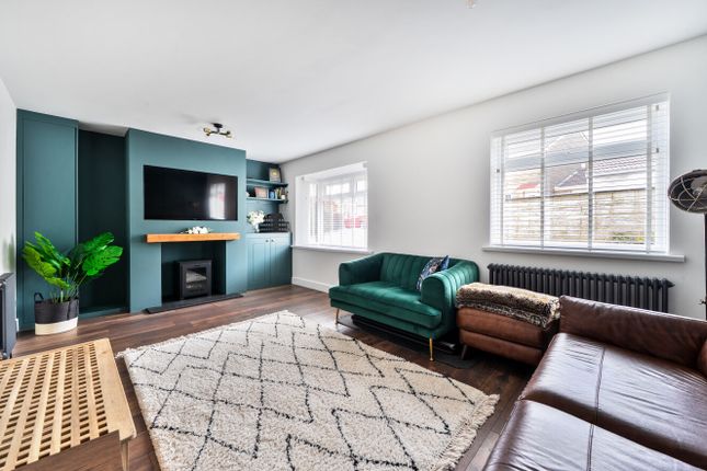 22, Colston Close, Devon photo 4
