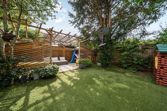 23, Kilgour Road, London photo 4