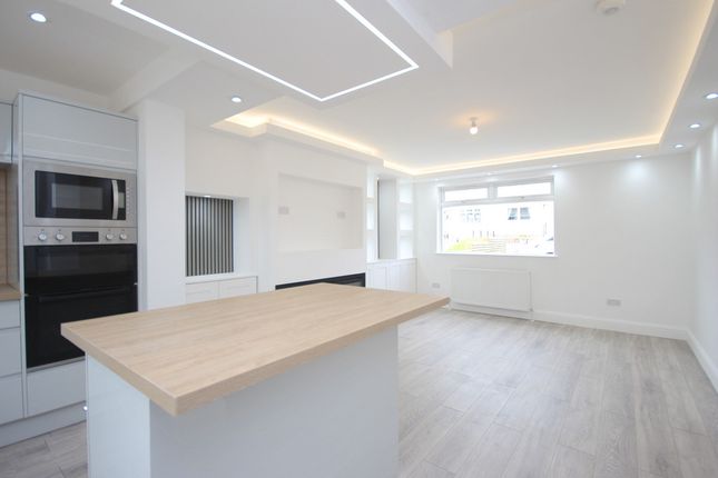 40, Ballochnie Drive, Airdrie photo 4