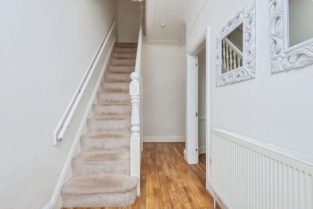 3, Deansburn Road, Merseyside photo 4
