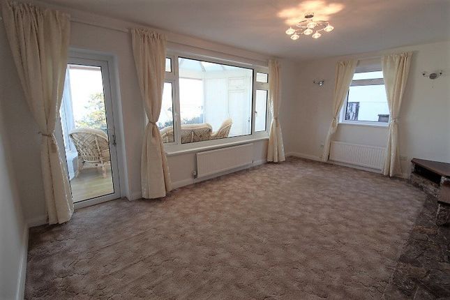 3, Leyburn Grove, Paignton photo 3