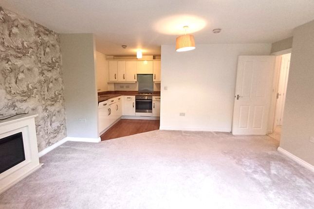 Thumbnail Flat for sale in Newhall Park Drive, Bradford