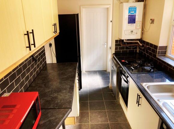 Shared accommodation to rent in Edward Street, Loughborough, Leicestershire
