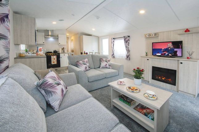 3-bed caravan on 2, Stag View, Caprington, Kilmarnock, £85,000