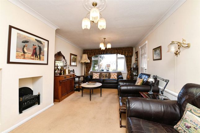 Micawber,, King Georges Road, Brentwood photo 3