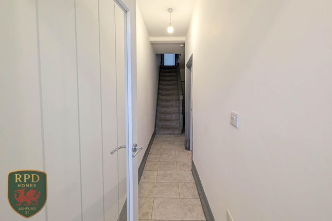 Maesquarre Road, Ammanford photo 4
