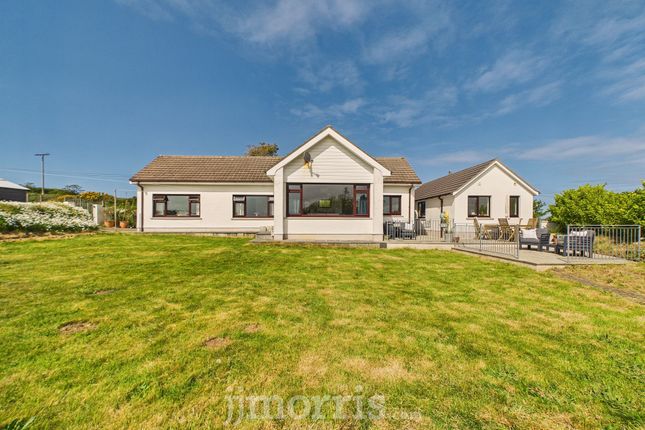 Herston, Goodwick photo 4