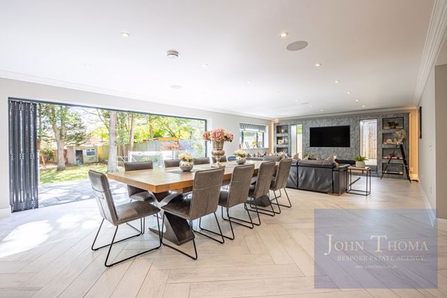 66, Bracken Drive, Chigwell photo 3