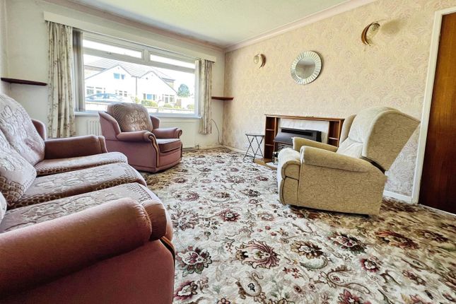 5, Plumpton End, Bradford photo 2