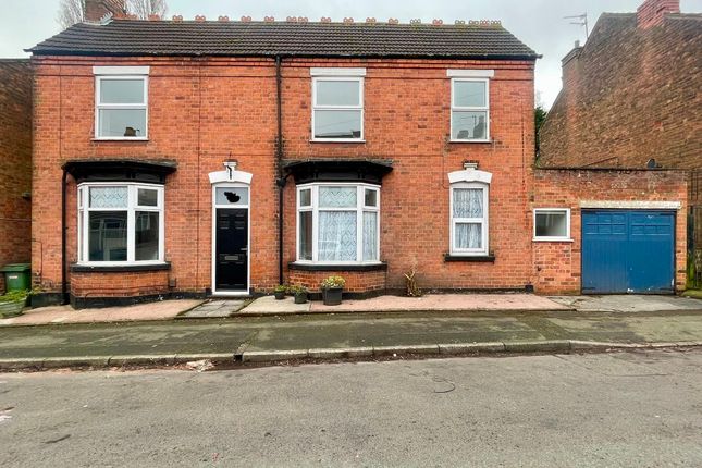 Detached house to rent in Poplar Street, Wolverhampton