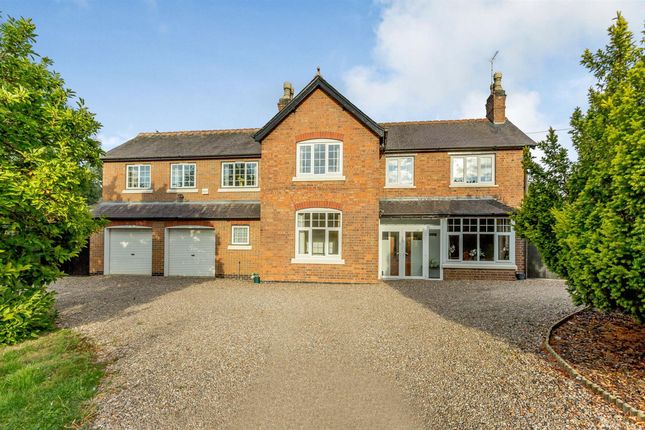 Thumbnail Detached house for sale in Broughton Lane Leire, Lutterworth, Leicestershire