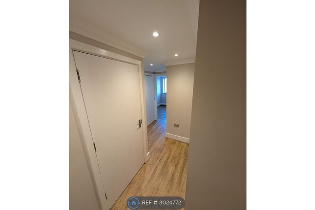 Flat, New Street, Chelmsford photo 3