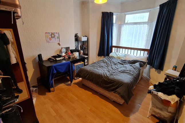 Whitchurch Road, Cardiff photo 4