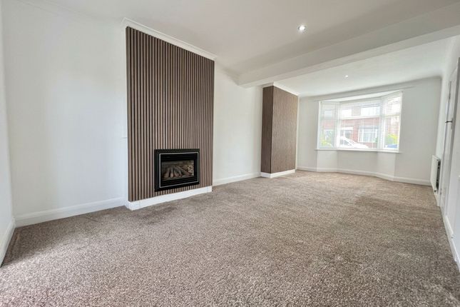 122 Percy Road, Leicester photo 2
