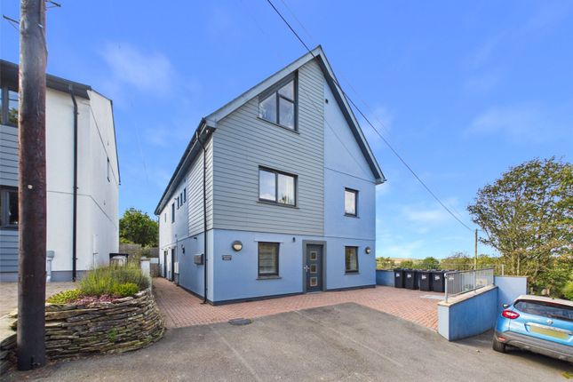 1-bed flat on Trevanson, Cornwall, £112,000