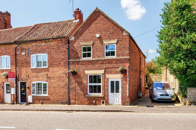Thumbnail Cottage for sale in High Street, Great Gonerby, Grantham, Lincolnshire