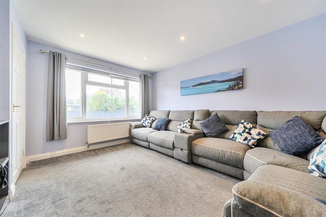 6, Heathfield Crescent, Brighton photo 3