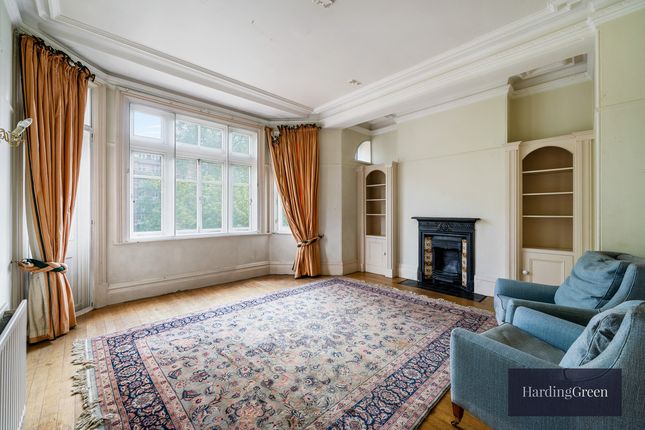 Flat for sale in 63 Maida Vale, London