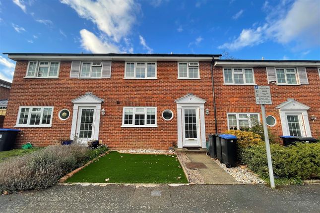 Thumbnail Terraced house to rent in Cavenham Close, Woking