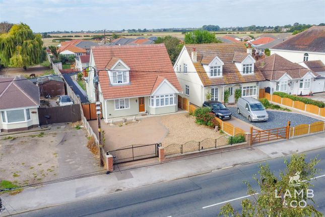 104, Jaywick Lane, Clacton-On-Sea photo 4