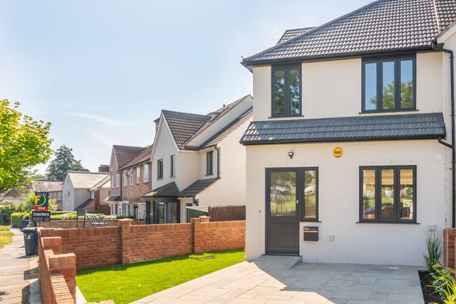 2-bed house on St Andrews Road, East Acton, £700,000