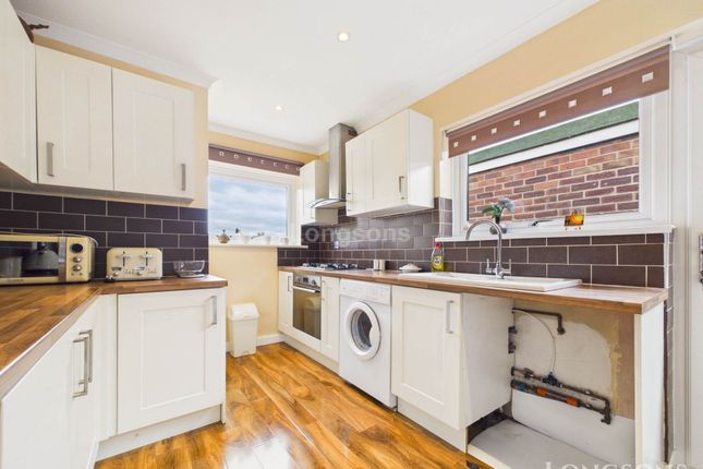 5, Brackenwoods, Swaffham photo 4
