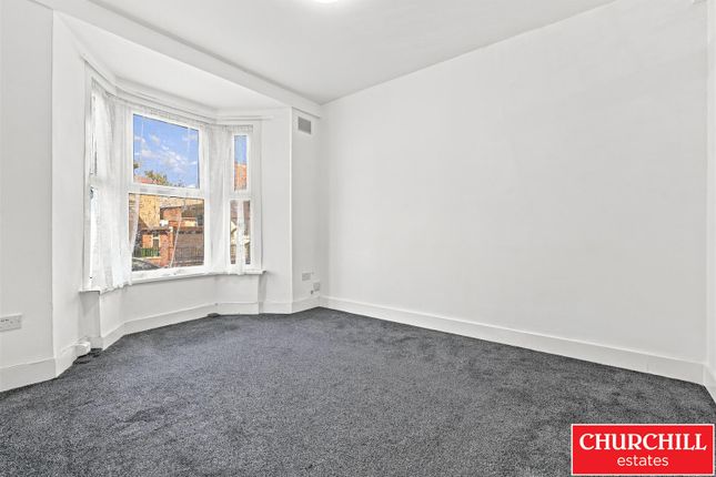 17, Westbury Road, Forest Gate photo 4