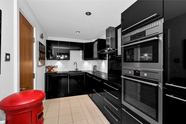 Bridge House, Vauxhall photo 4