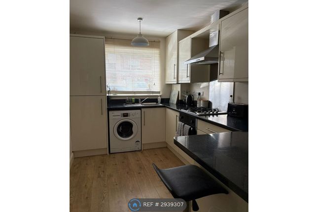 Quarry Way, Somercotes, Alfreton photo 3