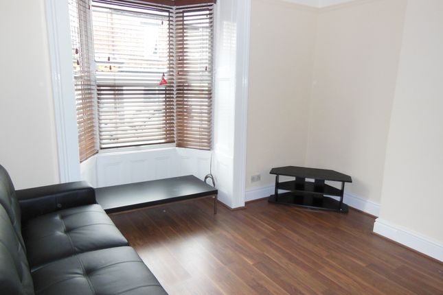 Thumbnail Flat to rent in Barber Road, Broomhill