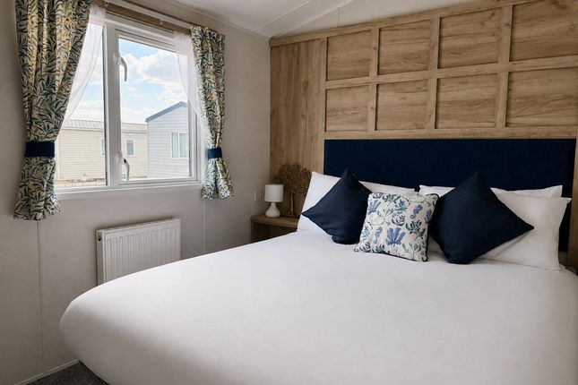 Suffolk Sands Holiday Park, Felixstowe photo 5