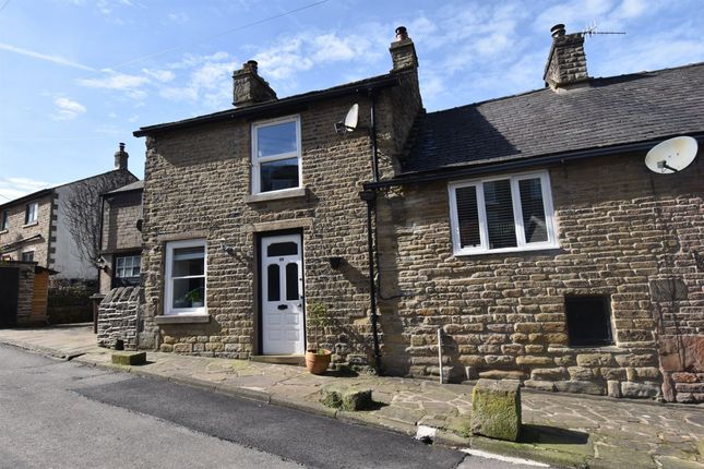 2-bed house on 23 Old Road, High Peak, £310,000