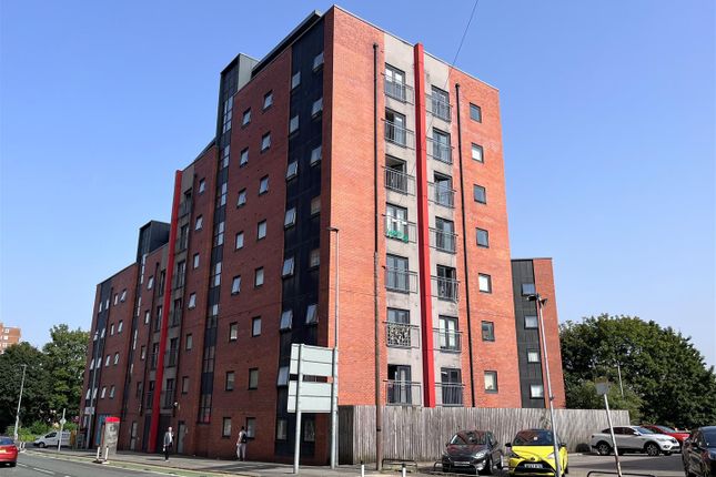 Thumbnail Flat for sale in Delta Point, Blackfriars Road, Salford