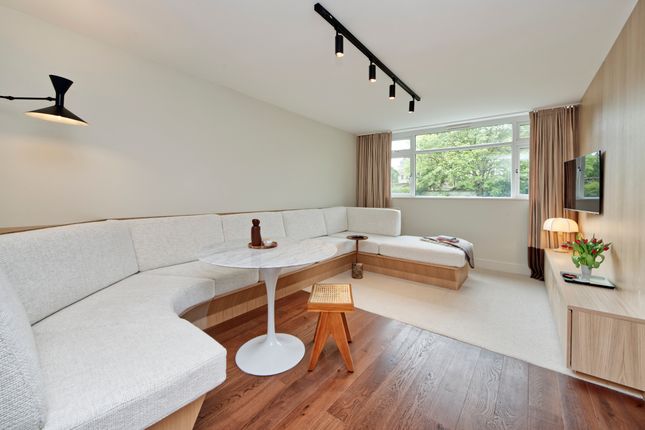 Flat to rent in South Court Kersfield Road, London