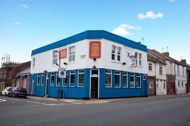 Thumbnail Pub/bar for sale in Highland Road, Southsea