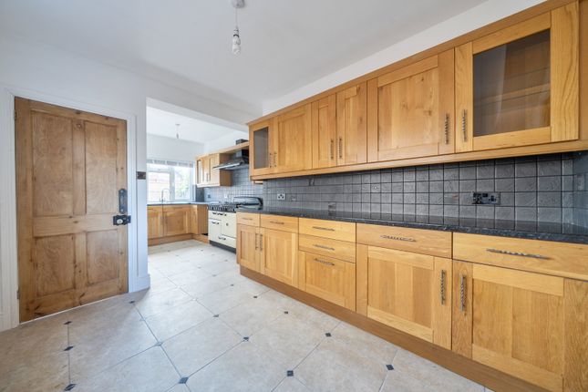 6, Woodlands Avenue, Chester photo 4