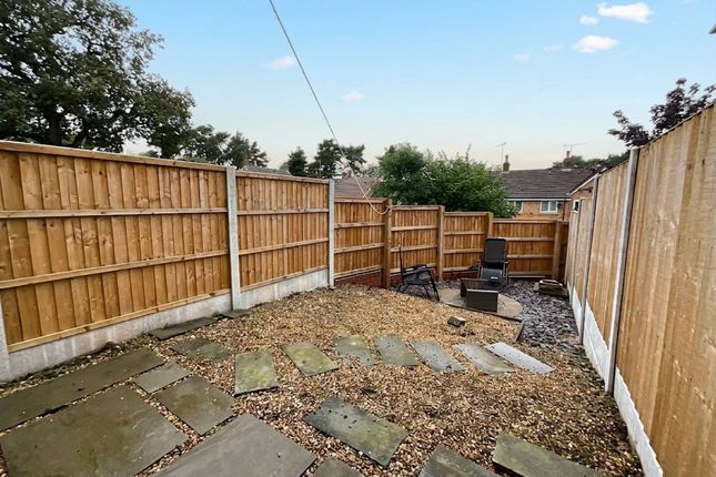 7 Beaumont Rise, Stoke-On-Trent photo 4