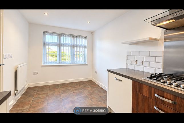 Brookes Meadow, Tipton photo 5
