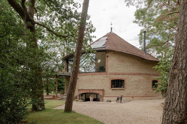 298415 - The Roundhouse, Park Lane, Old Knebworth Sg3 6Pp - High Res-01082.Jpg