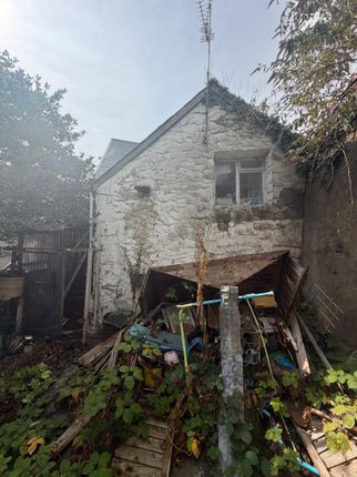 16, Bridge Street, Carmarthen photo 3
