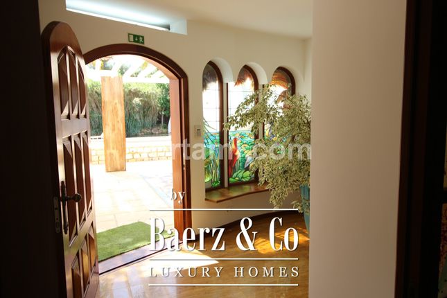 Detached house for sale in 8400 Parchal, Portugal