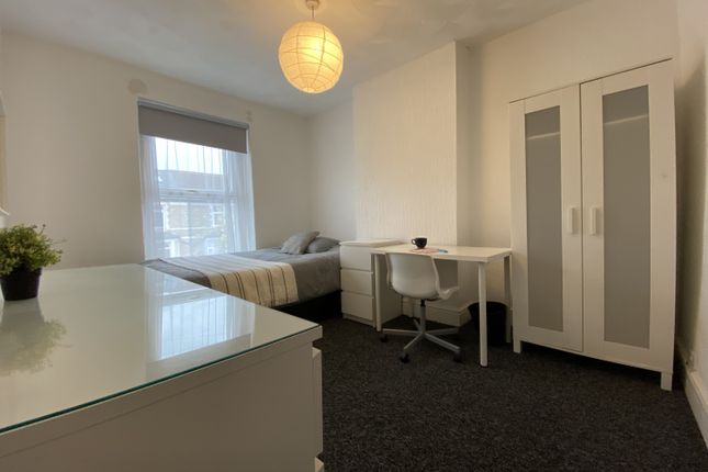 49, Llantrisant Street, Cardiff photo 5
