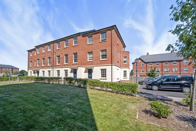 Thumbnail Flat for sale in St. Georges Parkway, Stafford