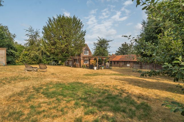 Crossways Cottage,, Petworth Road, Godalming photo 4