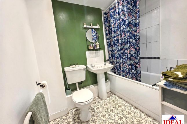 Apartment 9, Springfield Court, Amersall Road, Doncaster photo 4
