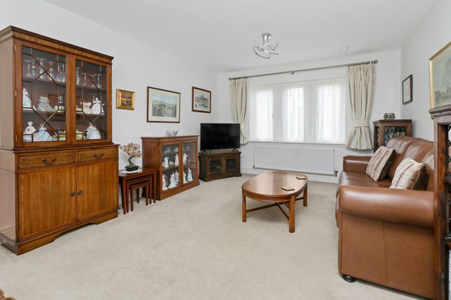 3, Lairds Crescent, Haddington photo 2