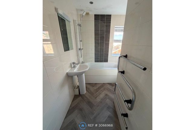 Apartment, The Corn Exchange Pleasant St, Lytham St Annes photo 3