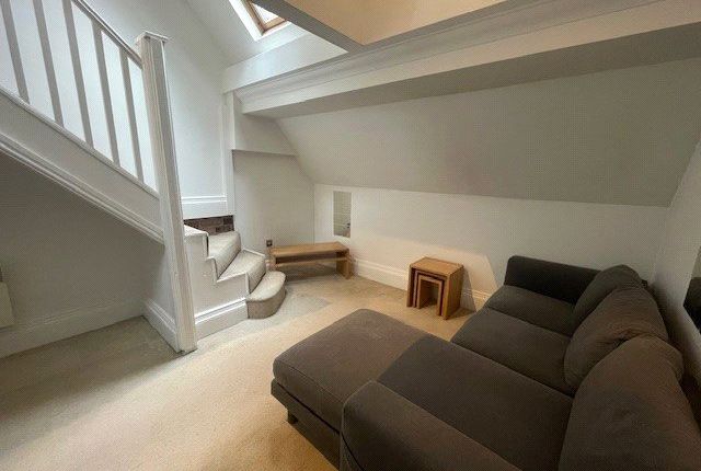 Flat 14,, Chamberlain Court, Birmingham photo 4