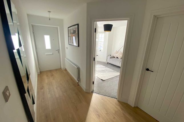 Semi-detached house to rent in Woodman Road, Brentwood